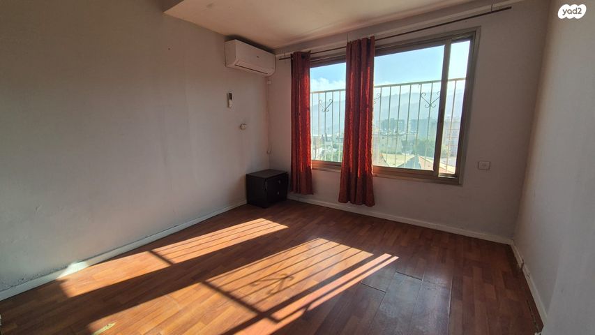 גג/ פנטהאוז, אחד העם, קרית שמואל, טבריה