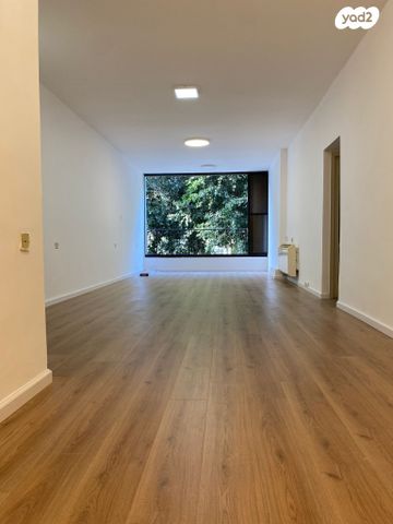 דירה, יעקב 38, ג' / מרכז מזרח העיר, רחובות