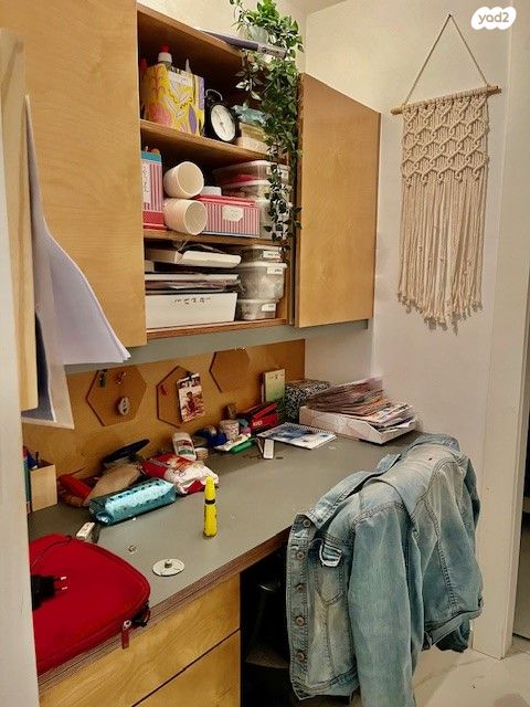 דירה, עבר הירדן, קרית אונו