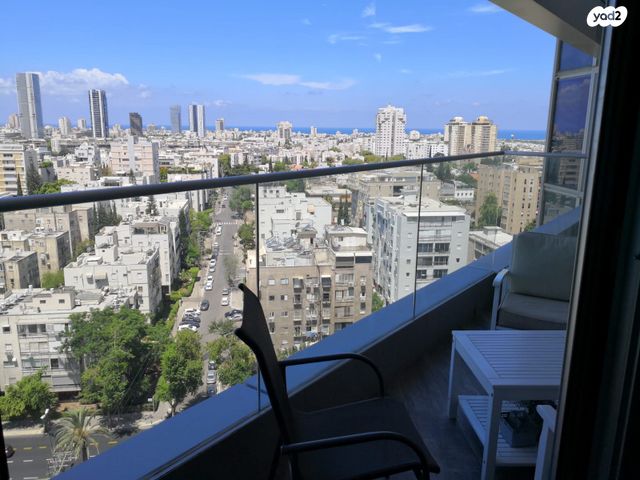 ניסים אלוני 1