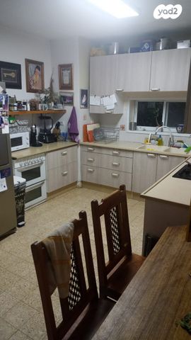 בית פרטי/ קוטג', מורד הדקל, שקד