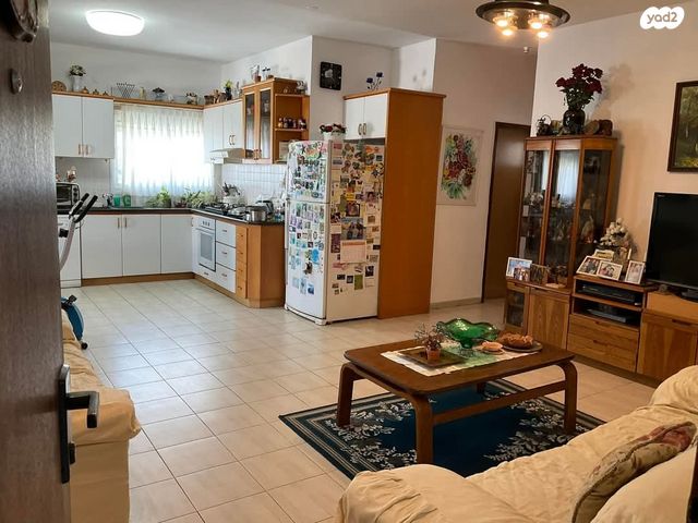 גג/ פנטהאוז, קרן היסוד, עיר, מרכז העיר, נהריה