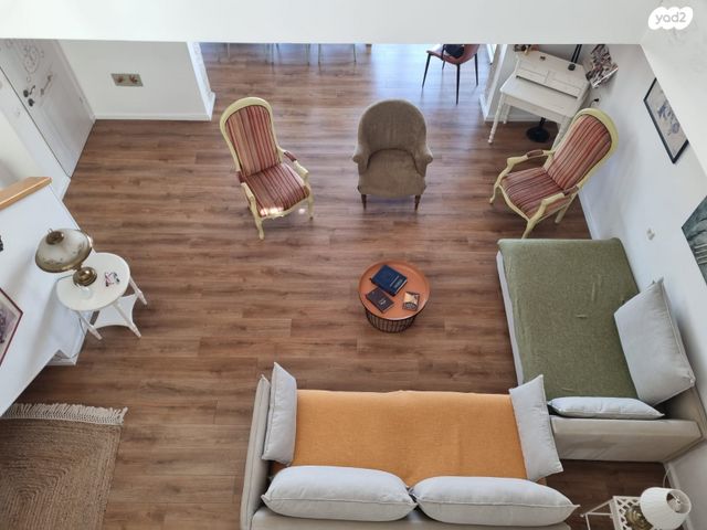 דופלקס, מעלה אדומים