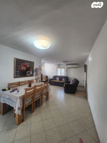 דירה, החלוץ, נווה דוד, רמלה