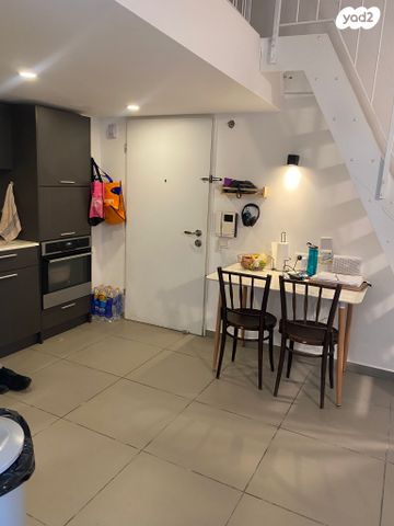 דירה, שלמה המלך, קיראון, קרית אונו