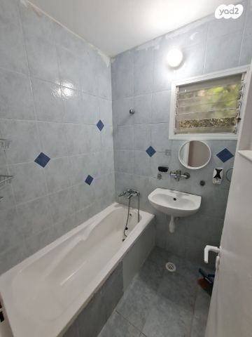 דירה, שדרות יוספטל, גבעה א', שביט, קרית אתא