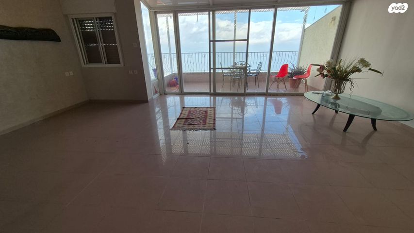 גג/ פנטהאוז, אחד העם, קרית שמואל, טבריה