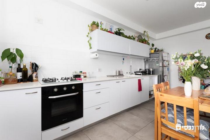 דירה, שקמה, בית דגן, בית דגן