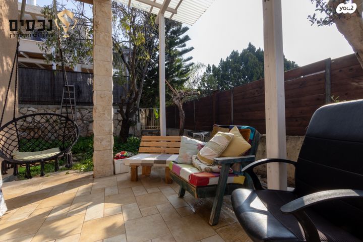 בית פרטי/ קוטג', בית אריה / עופרים