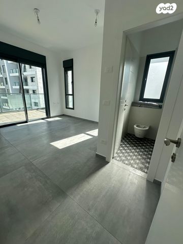 גג/ פנטהאוז, נווה ישראל, הרצליה