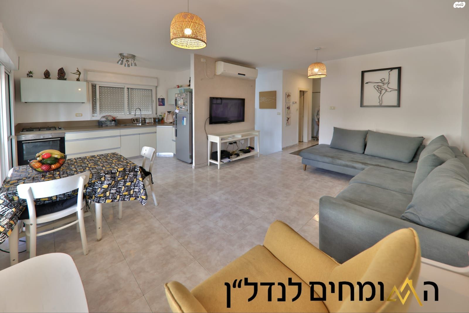 חומה ומגדל 