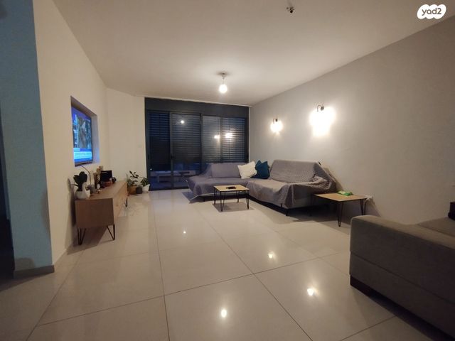 דירה, ראשונים, ראשון לציון