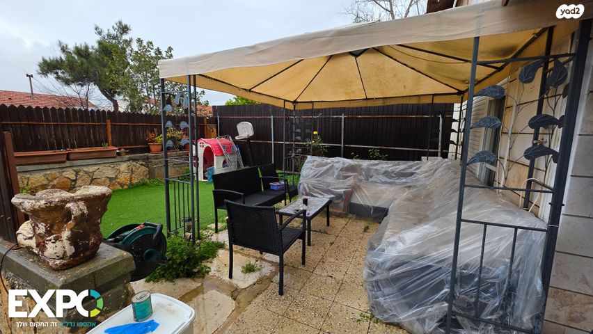 דו משפחתי, הבשן 36, אריאל