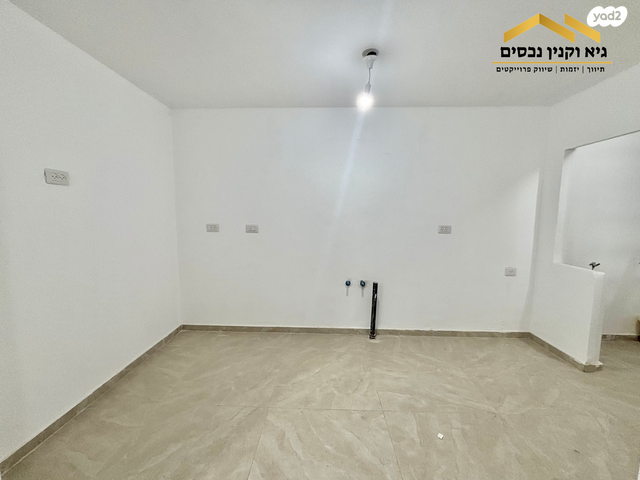 דירה, נאות בן גוריון, יבנה