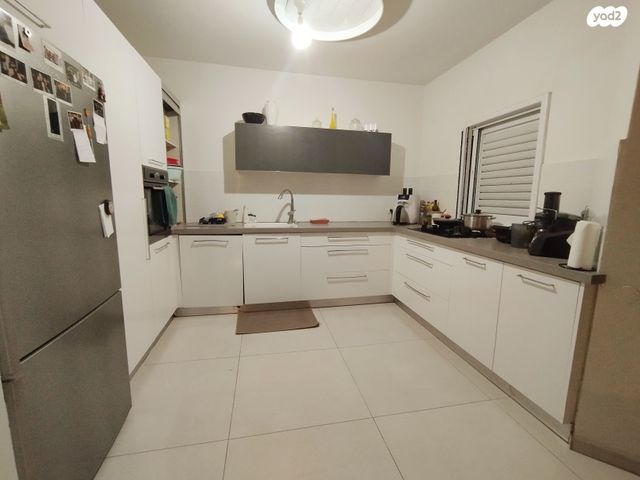 דירה, ראשונים, ראשון לציון