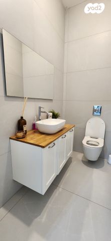 דו משפחתי, גדרה