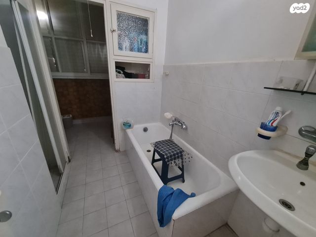 דירה, אחדות, פתח תקווה