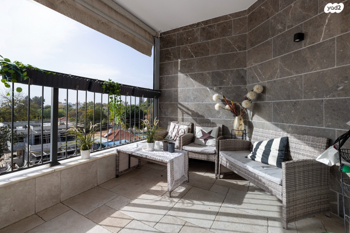 דירה, המניין הראשון, מרכז מערבי, נס ציונה