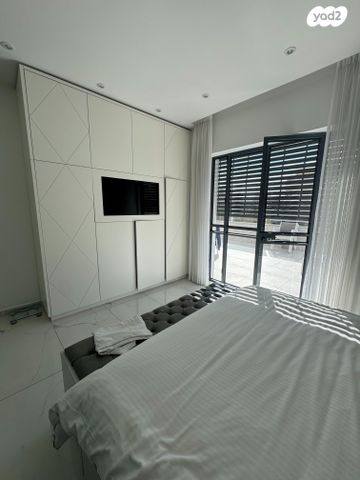 גג/ פנטהאוז, בוגרשוב 17, הצפון הישן - דרום, תל אביב יפו