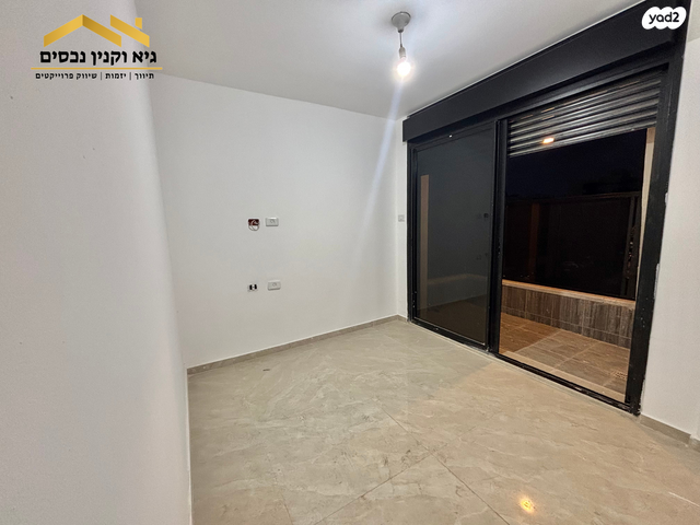 דירה, נאות בן גוריון, יבנה