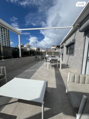 גג/ פנטהאוז, בוגרשוב 17, הצפון הישן - דרום, תל אביב יפו