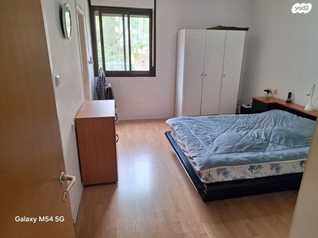 דירה, הרצליה