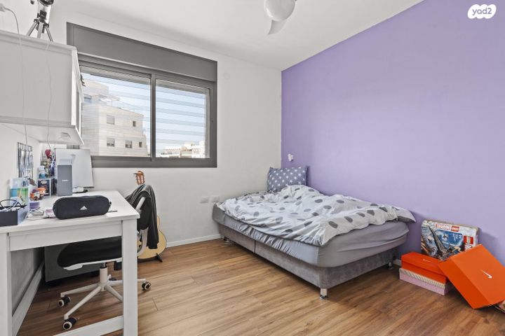 גג/ פנטהאוז, רחובות המדע, רחובות