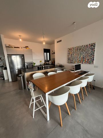 דירה, הרצליה הירוקה, נווה עובד, הרצליה