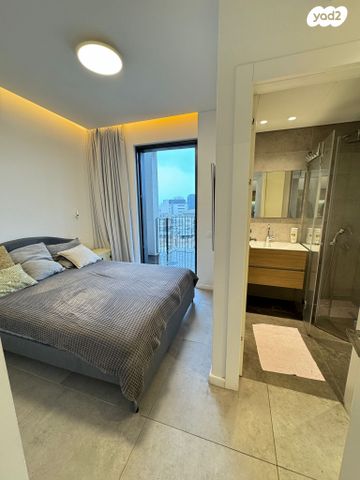 דירה, הרצל 52, פלורנטין, תל אביב יפו