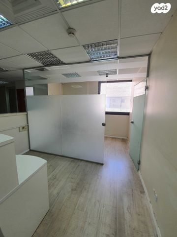 משרדים, בית הדפוס, אזור תעשיה גבעת שאול, ירושלים