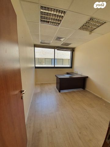 משרדים, בית הדפוס, אזור תעשיה גבעת שאול, ירושלים