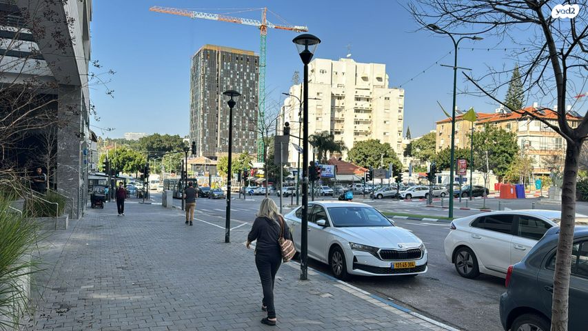 חנויות/ שטח מסחרי, הרצל, ב' / צפון מערב העיר, רחובות
