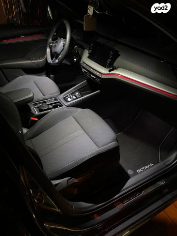 סקודה אוקטביה