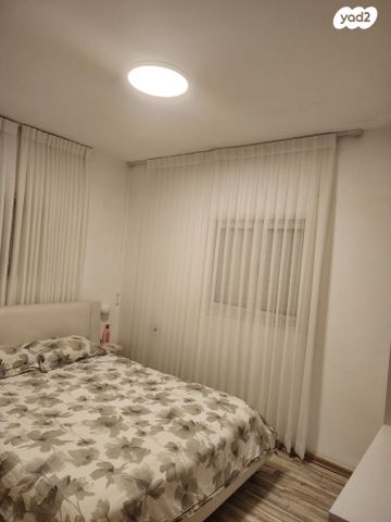 דירה, זרובבל 11, מרכז מזרחי, נס ציונה