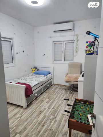 דירה, זרובבל 11, מרכז מזרחי, נס ציונה