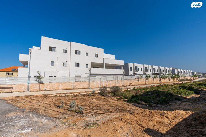 דירה, אור עקיבא