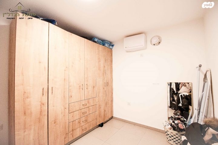 דירה, אליהו הנביא, פסגות אפק, ראש העין