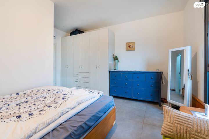 דירה, עמירם, פרדס חנה כרכור