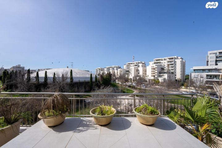 גג/ פנטהאוז, תל אביב יפו