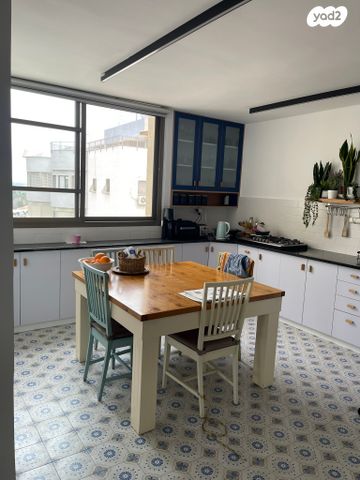 דופלקס, מלחמת ששת הימים 20, חדרה