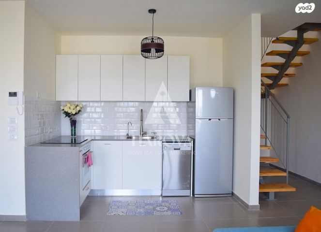 דירה, אברהם אבן שושן, צפון יפו, המושבה האמריקאית-גרמנית, תל אביב יפו