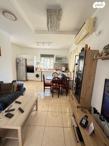 אביגדור עשת 