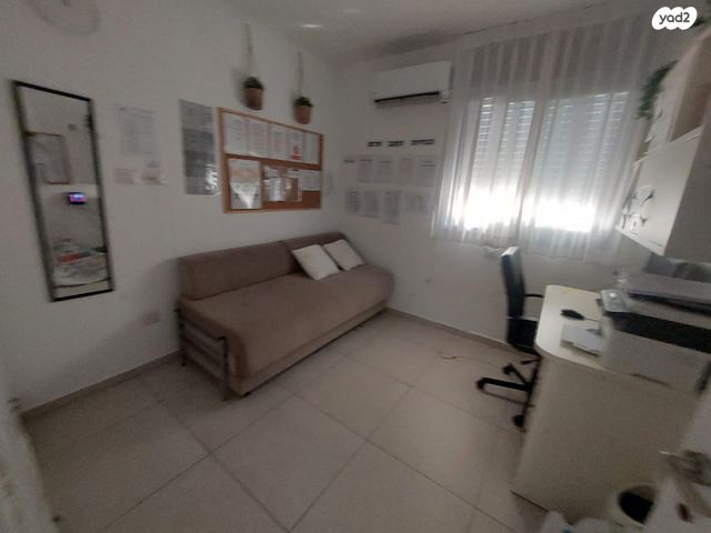 דירה, רב המנונא 1, רמת עזרא / רמת בית שמש ד-2, בית שמש