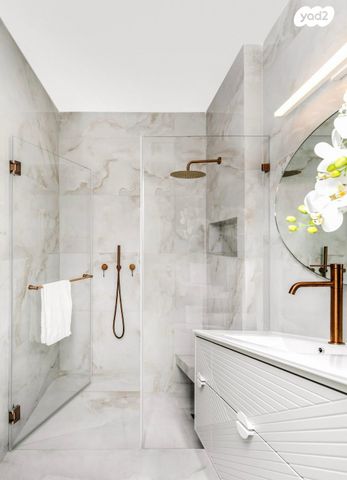 דופלקס, ב' / צפון מערב העיר, רחובות