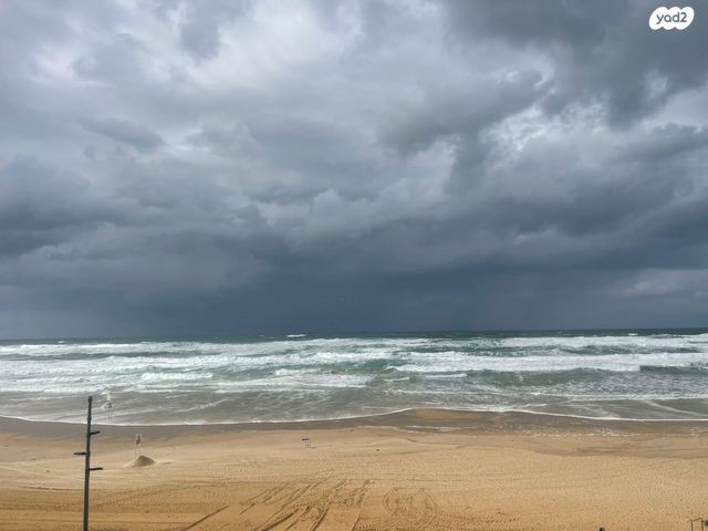 דירה, דרך בן גוריון, בת ים