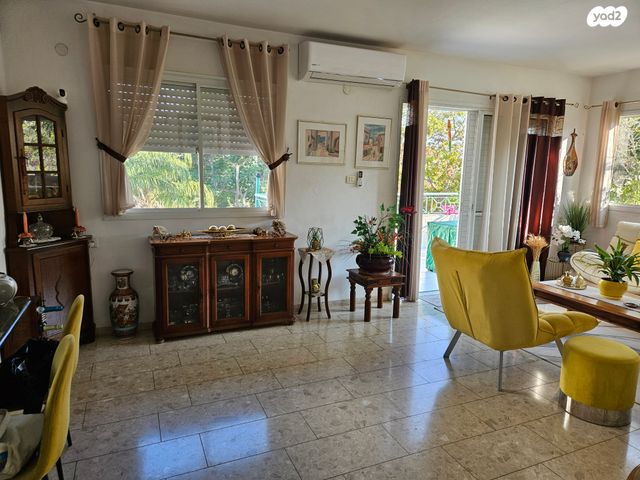 דופלקס, פשוש, כפר סבא