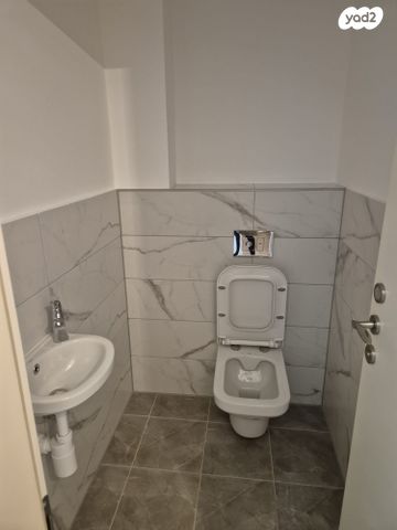 דירה, ירושלים 3, רוטשילד עצמאות, בת ים