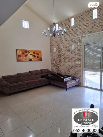 בית פרטי/ קוטג', כפר ראש הנקרה