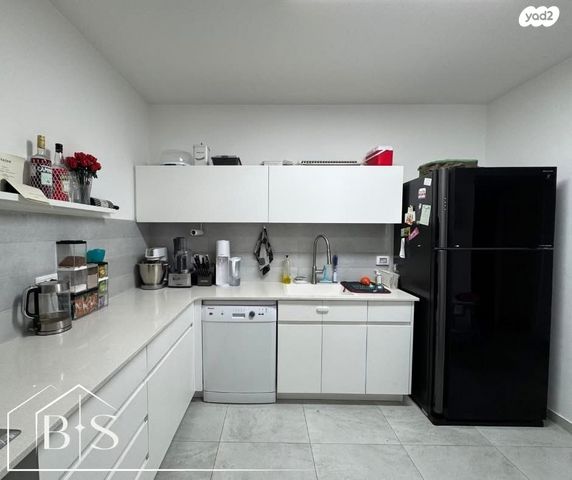 דירה, שדרות החוצבים, נופי החורש, מבשרת ציון