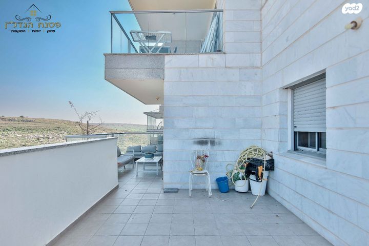 דירה, אליהו הנביא, פסגות אפק, ראש העין